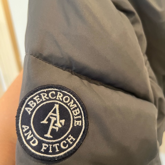 Abercrombie & Fitch Down Jacket size xs - Picture 2 of 6